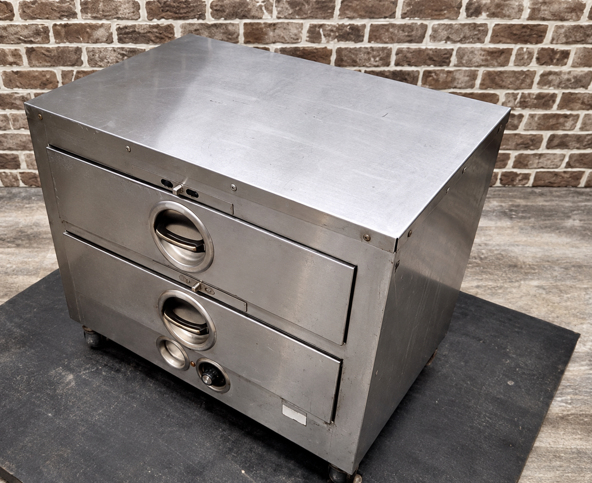Illustrative Toastmaster drawer warmer presentation image; actual model, drawer count and condition unverified
